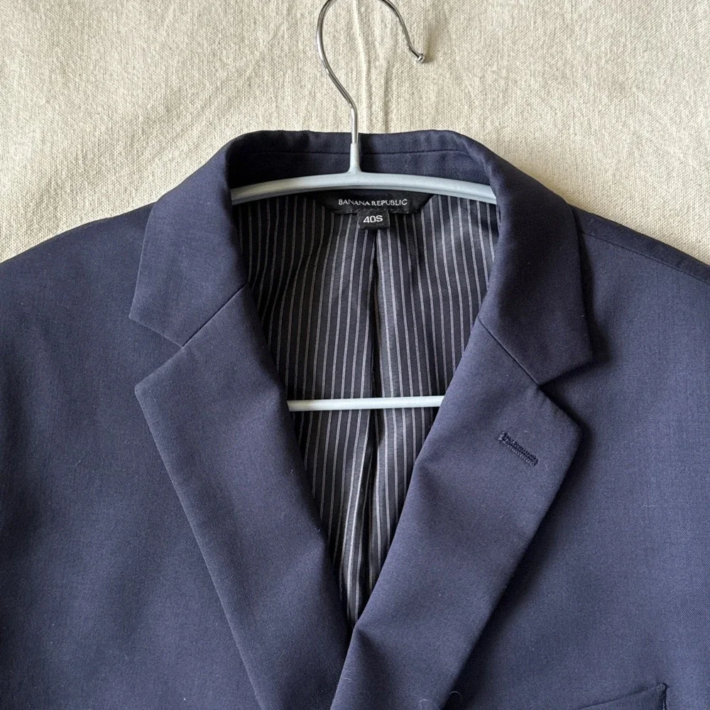 Banana Republic Double Breasted 40S Navy Blue Marzotto Wool Slim Blazer